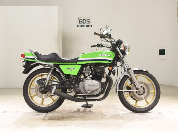 Мотоцикл Kawasaki Z250FT с пробегом 37369 km