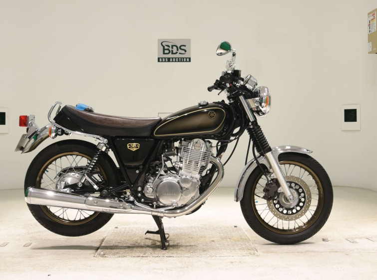 Мотоцикл Yamaha SR400 с пробегом 1149 km