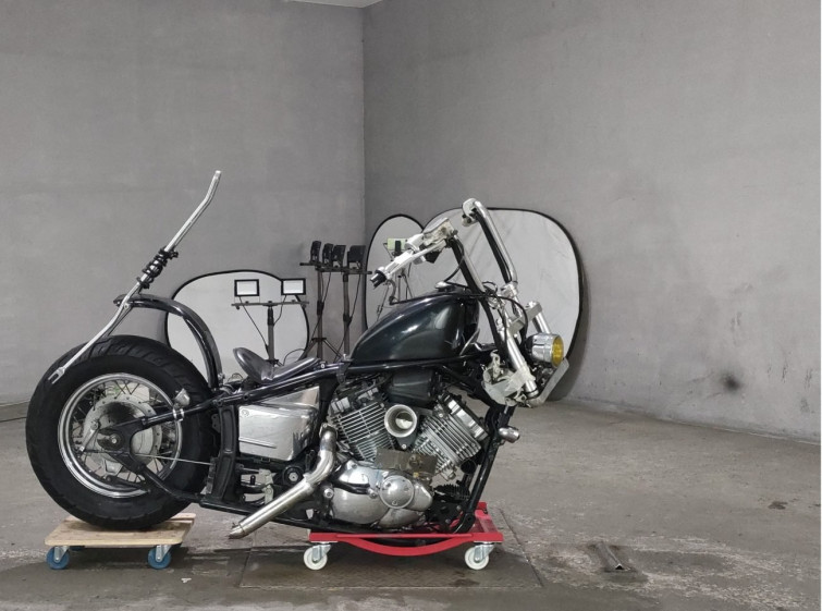 Мотоцикл Yamaha DRAGSTAR XVS400 с пробегом 2901 km