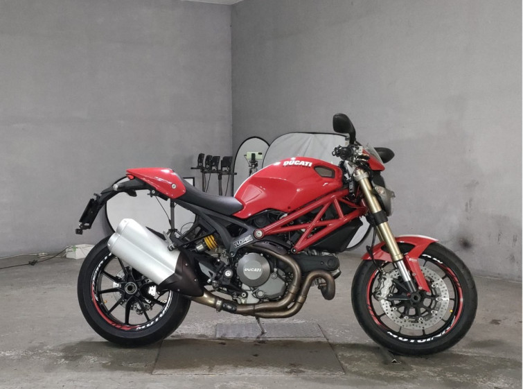 Мотоцикл Ducati MONSTER 1100EVO с пробегом 34728 km