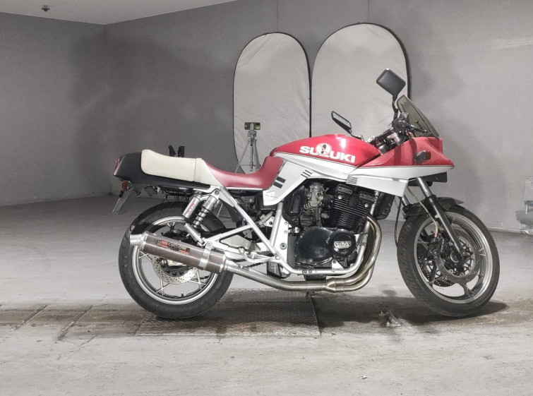 Мотоцикл Suzuki GSX400S KATANA з пробігом 15955 km