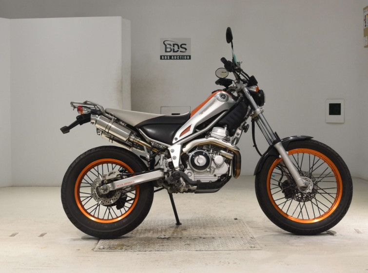 Мотоцикл Yamaha TRICKER з пробігом 13446 km