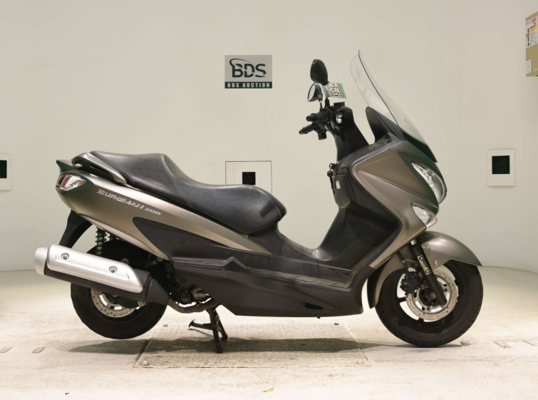 Мотоцикл Suzuki BURGMAN200 з пробігом 35838 km