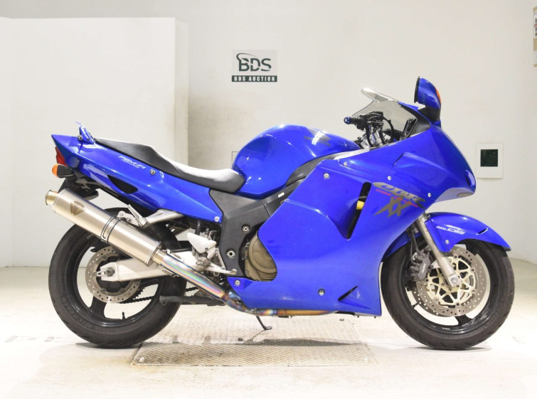 Мотоцикл Honda CBR1100XX BLACKBIRD з пробігом 30003 km