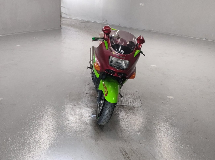 Мотоцикл Kawasaki ZZ-R1100 с пробегом 38854 km с пробегом 38854 km
