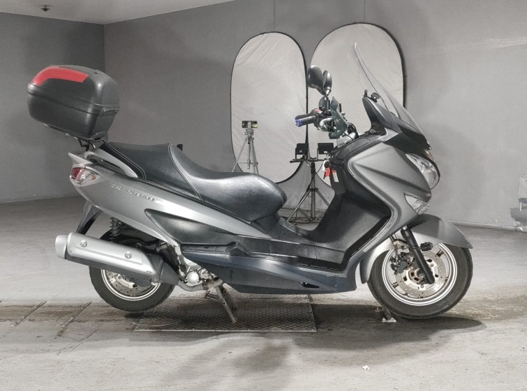 Мотоцикл Suzuki BURGMAN200 з пробігом 37688 km