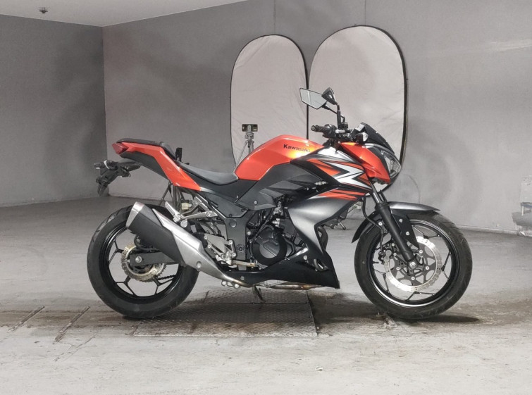 Мотоцикл Kawasaki Z250 с пробегом 8577 km