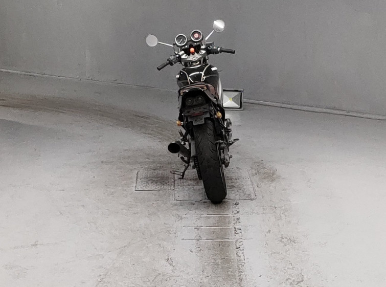 Мотоцикл Kawasaki ZZ-R250 с пробегом 1346 km с пробегом 1346 km