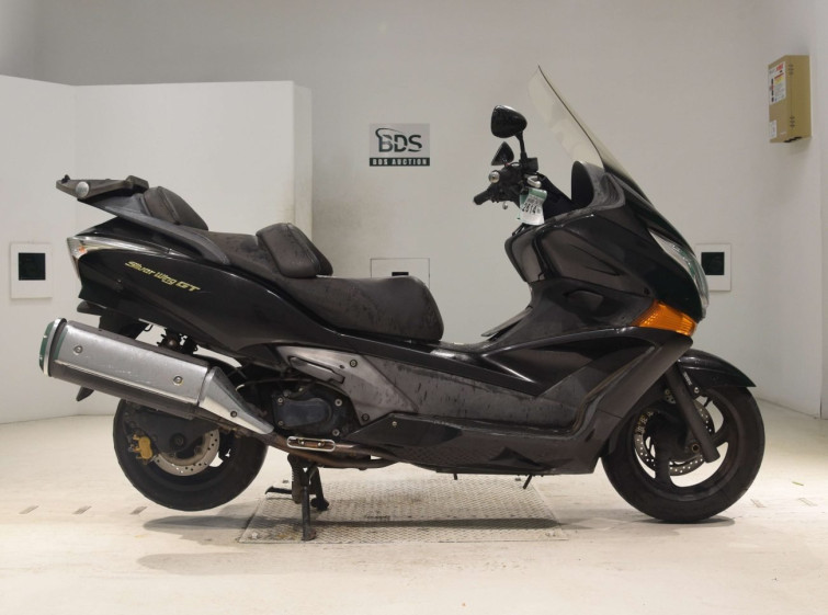 Мотоцикл Honda SILVERWING600GTA с пробегом 34948 km