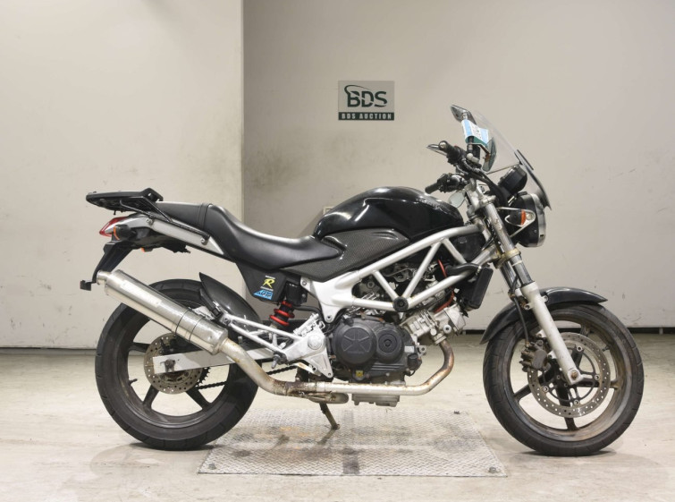 Мотоцикл Honda VTR250