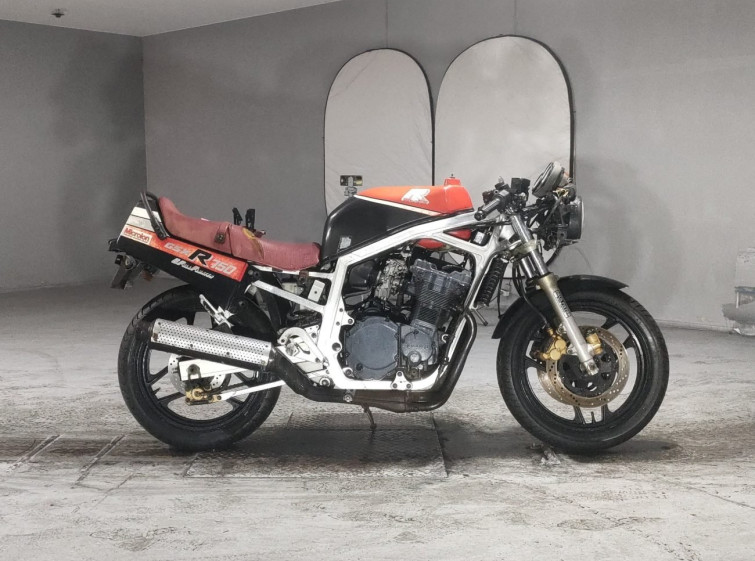 Мотоцикл Suzuki GSX-R750 с пробегом 33348 km