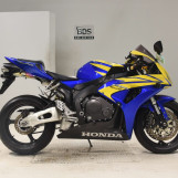 Мотоцикл Honda CBR1000RR с пробегом 35686 km