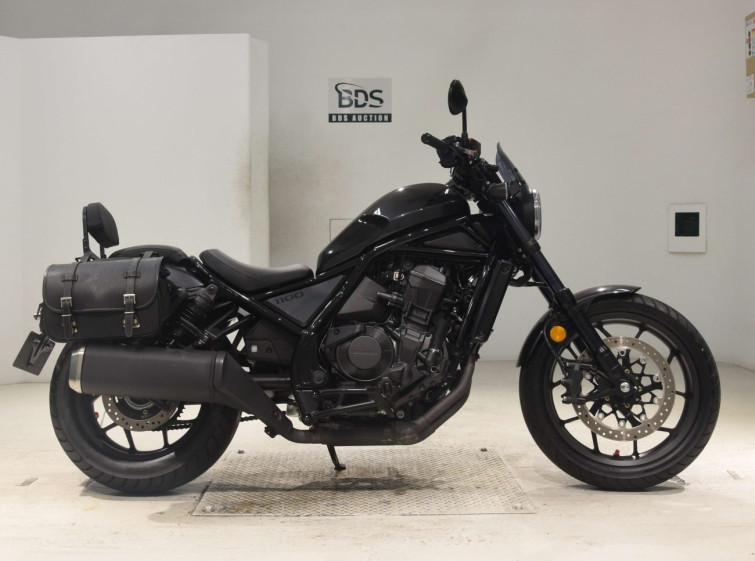 Мотоцикл Honda REBEL CMX1100 з пробігом 5213 km