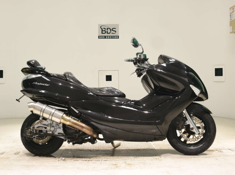 Мотоцикл Yamaha MAJESTY 250 с пробегом 8974 km