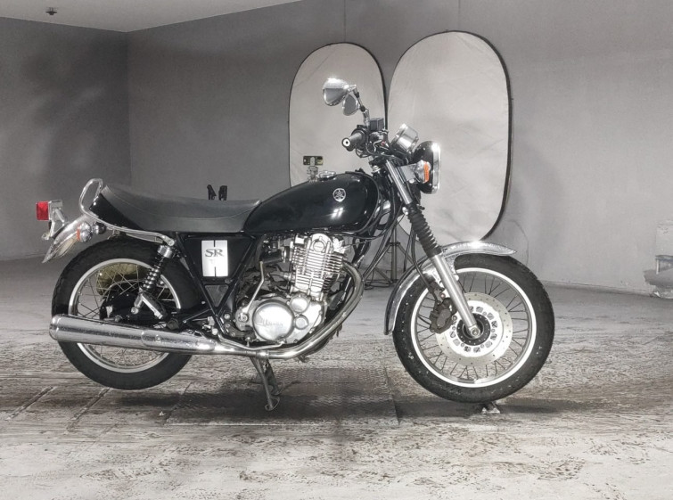 Мотоцикл Yamaha SR400 з пробігом 14796 km