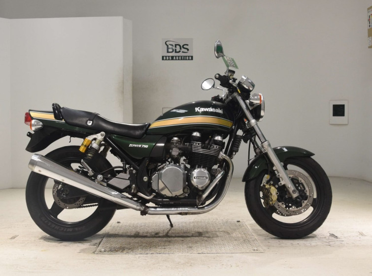 Мотоцикл Kawasaki ZEPHYR750 з пробігом 67171 km
