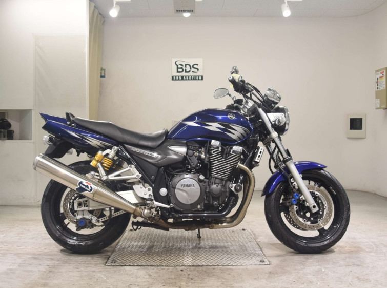 Мотоцикл Yamaha XJR1300 с пробегом 46764 km