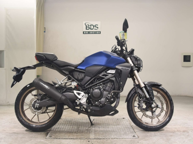 Мотоцикл Honda CB250R з пробігом 12057 km