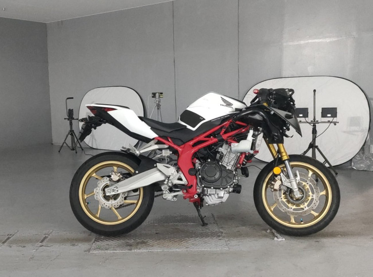 Мотоцикл Honda CBR250RR