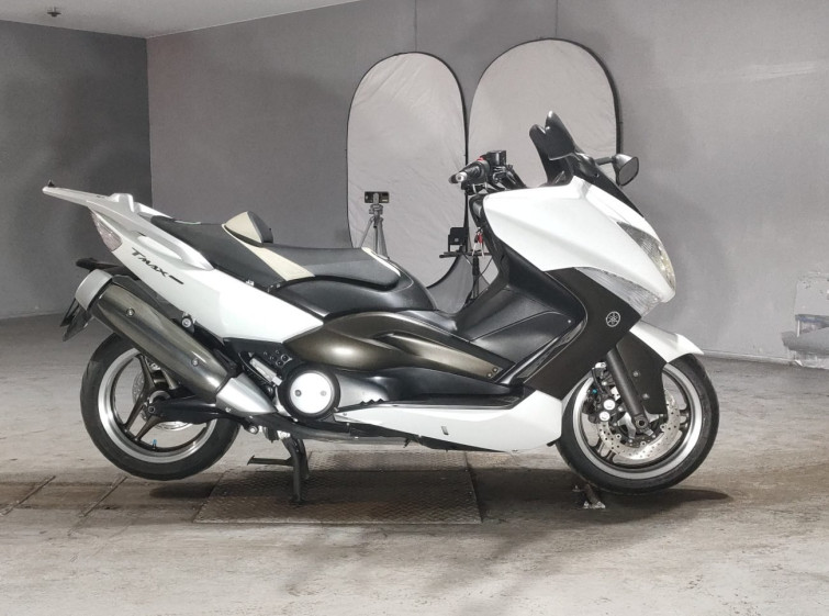 Мотоцикл Yamaha T-MAX500 с пробегом 63896 km