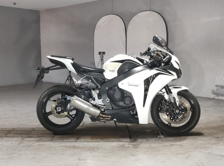 Мотоцикл Honda CBR1000RR з пробігом 19071 km