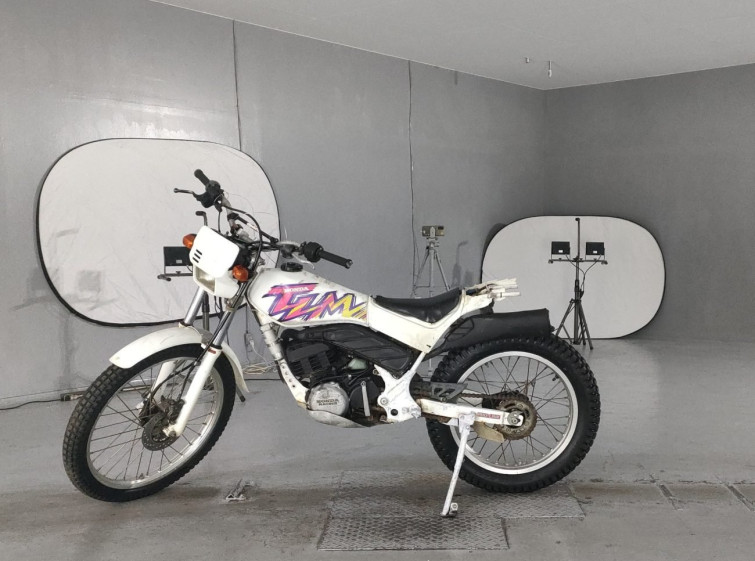 Мотоцикл Honda TLM220R с пробегом 1096 km с пробегом 1096 km