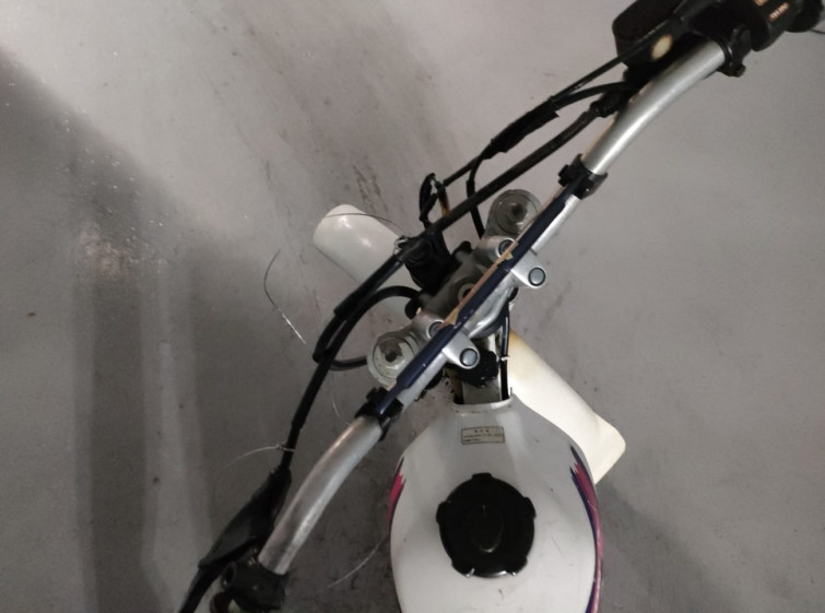 Мотоцикл Honda TLM220R