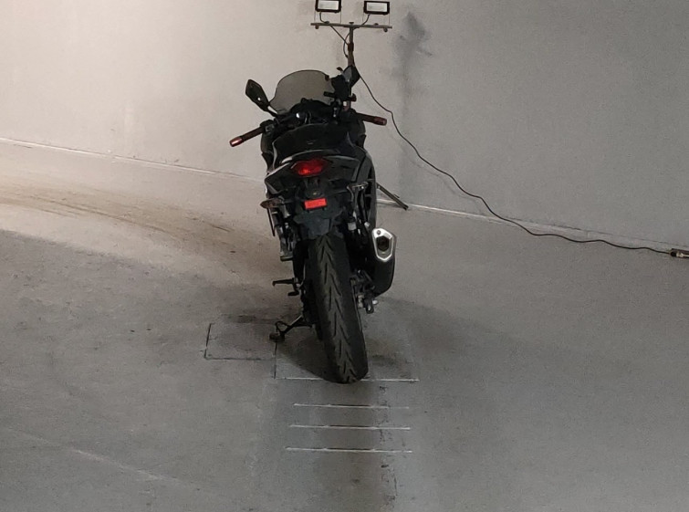 Мотоцикл Kawasaki NINJA250 с пробегом 26673 km с пробегом 26673 km