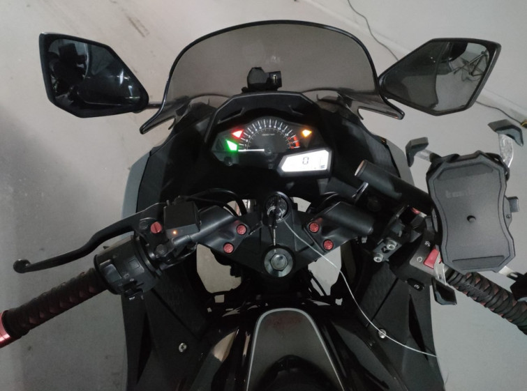 Мотоцикл Kawasaki NINJA250 с пробегом 26673 km с пробегом 26673 km