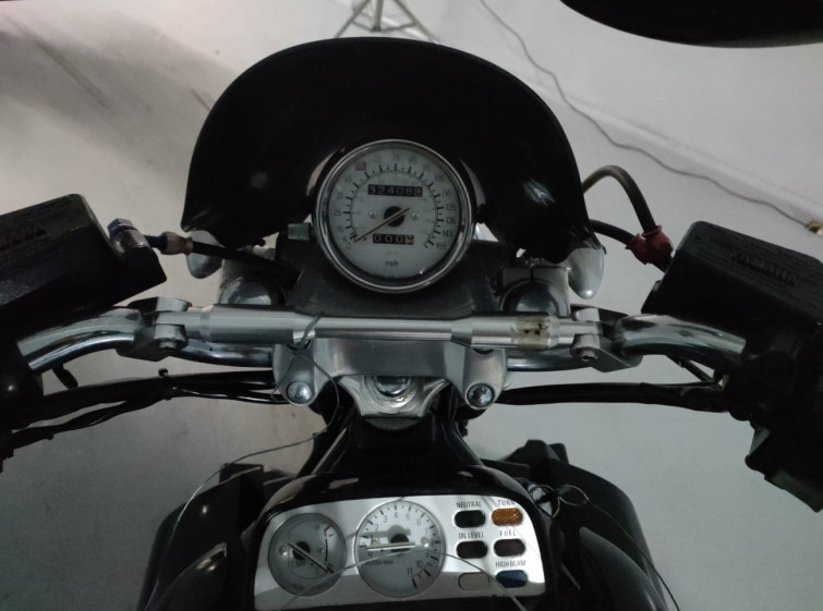 Мотоцикл Yamaha V-MAX1200 с пробегом 32408 km с пробегом 32408 km