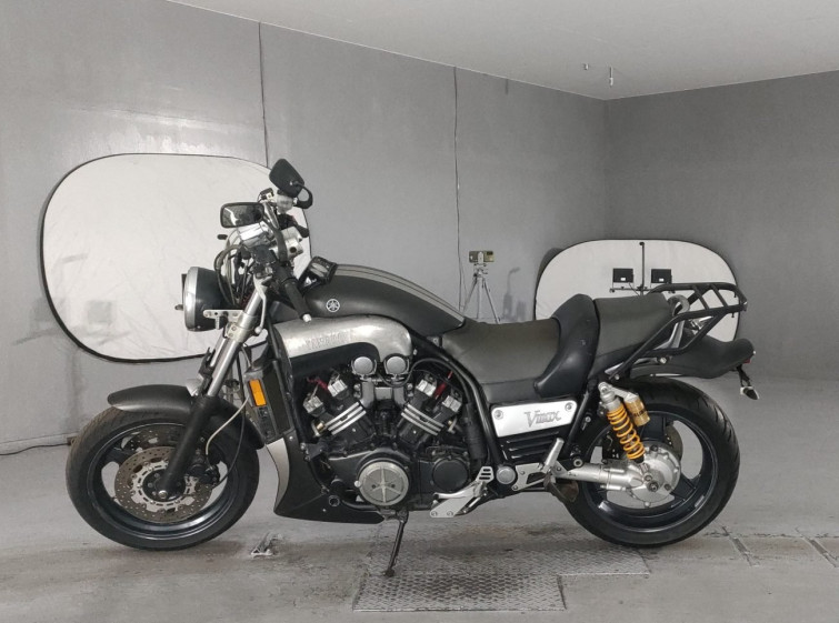 Мотоцикл Yamaha V-MAX1200 с пробегом 56472 km с пробегом 56472 km