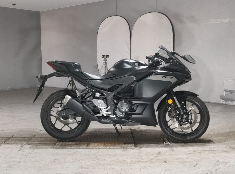 Мотоцикл Yamaha YZF-R3 з пробігом 2479 km
