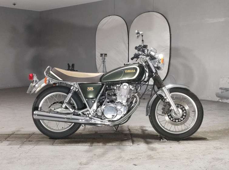 Мотоцикл Yamaha SR400 з пробігом 9138 km