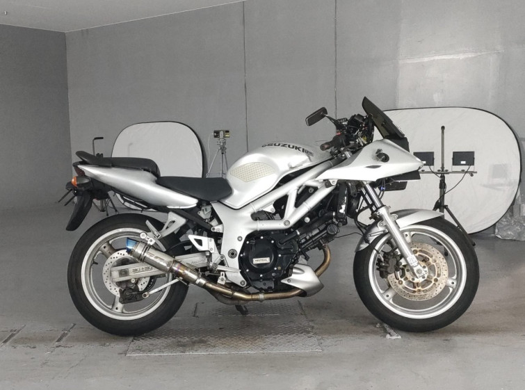 Мотоцикл Suzuki SV650S з пробігом 52735 km з пробігом 52735 km