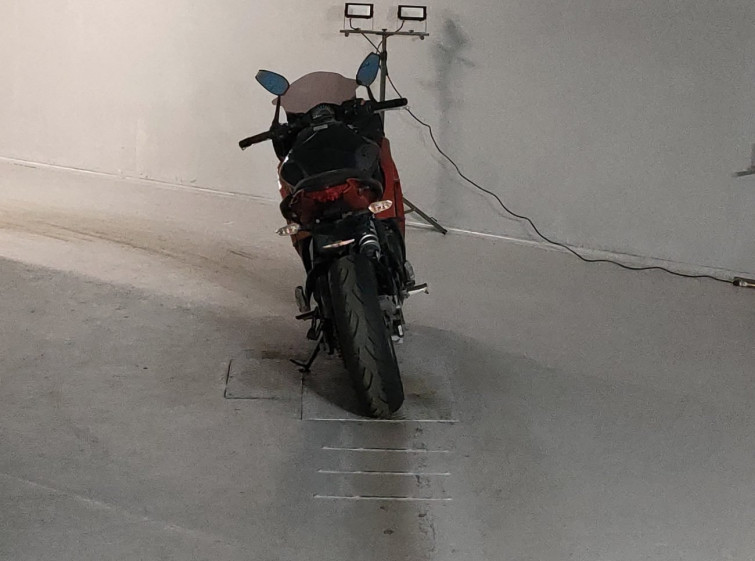 Мотоцикл Kawasaki NINJA400 с пробегом 44479 km с пробегом 44479 km