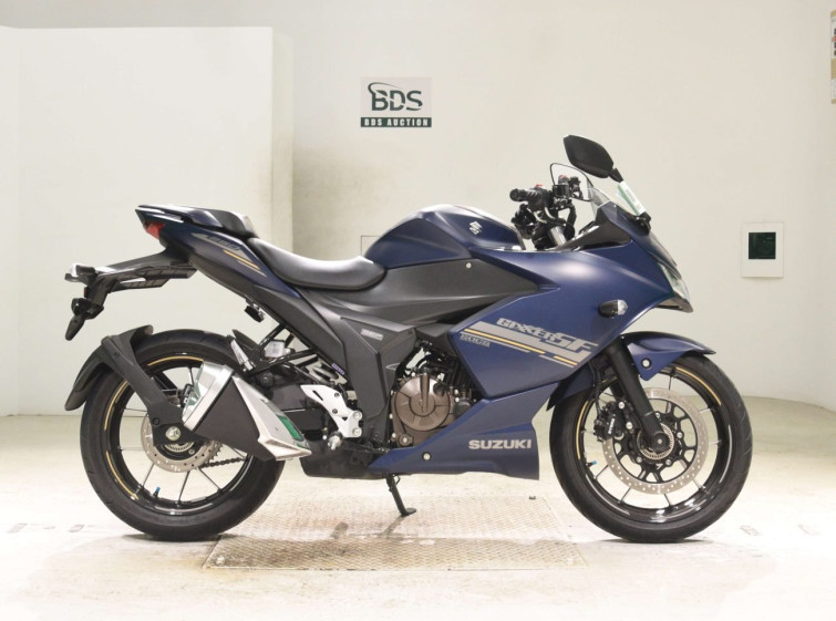 Мотоцикл Suzuki GIXXER250SF з пробігом 2356 km