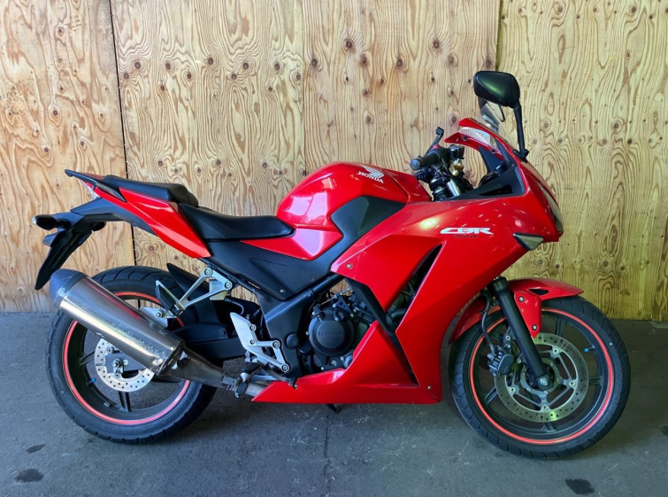 Мотоцикл Honda CBR250R з пробігом 49053 km