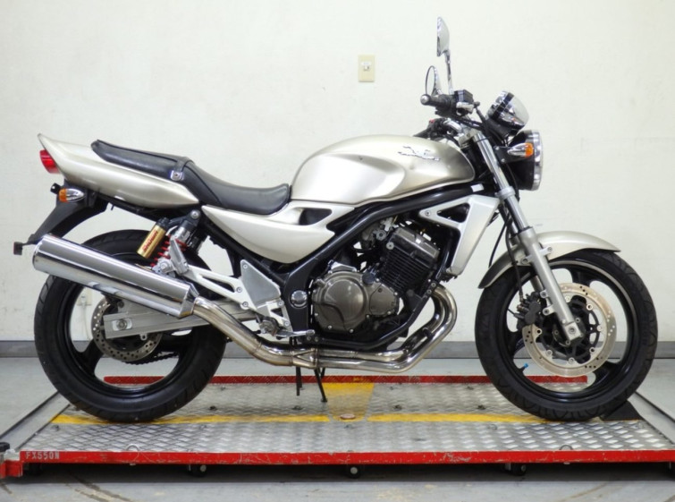 Мотоцикл Kawasaki CB1300SF BOLDOR з пробігом 23623 km
