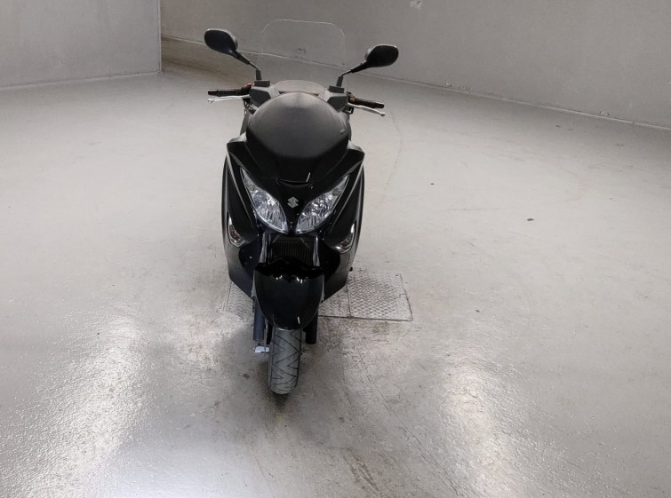 Мотоцикл Suzuki BURGMAN200 с пробегом 36527 km с пробегом 36527 km