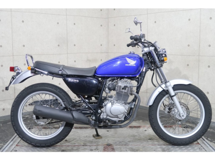 Мотоцикл Honda CB223S з пробігом 18724 km