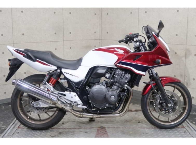 Мотоцикл Honda CB400 Sﾎﾞﾙﾄﾞｰﾙ с пробегом 15232 km