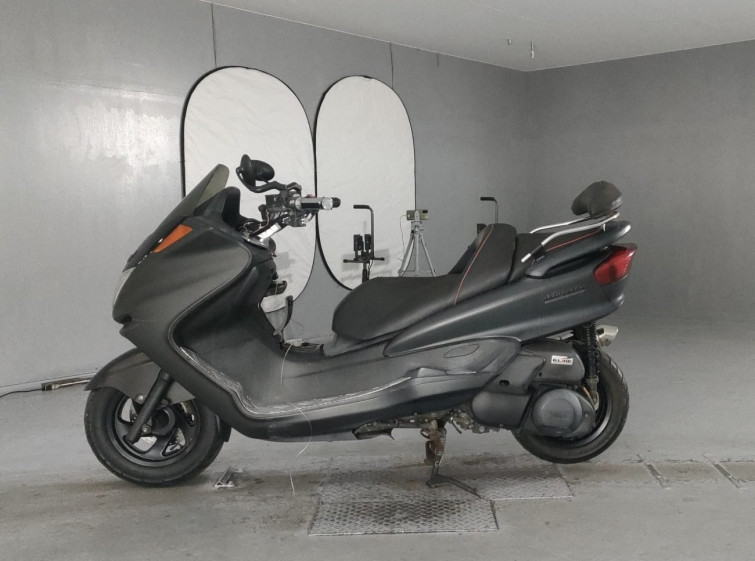 Мотоцикл Yamaha MAJESTY 250C с пробегом 43328 km с пробегом 43328 km