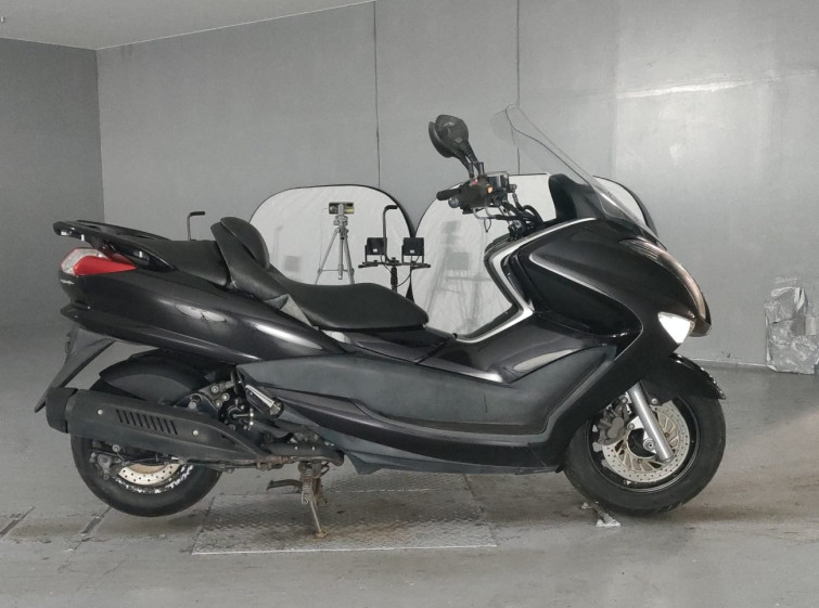 Мотоцикл Yamaha MAJESTY 250 с пробегом 76347 km с пробегом 76347 km