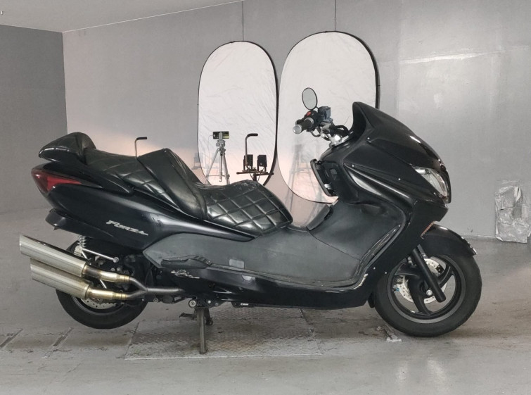 Мотоцикл Honda FORZA Z