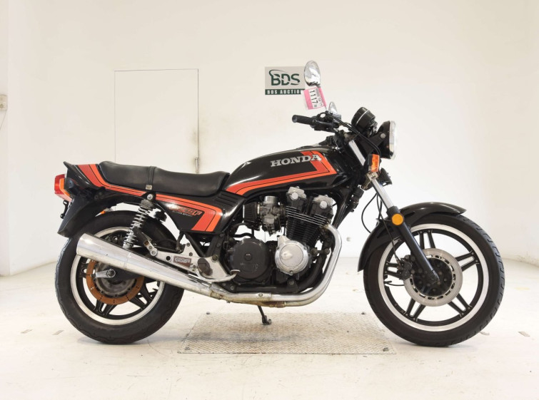 Мотоцикл Honda HORNET CB900F с пробегом 34387 m
