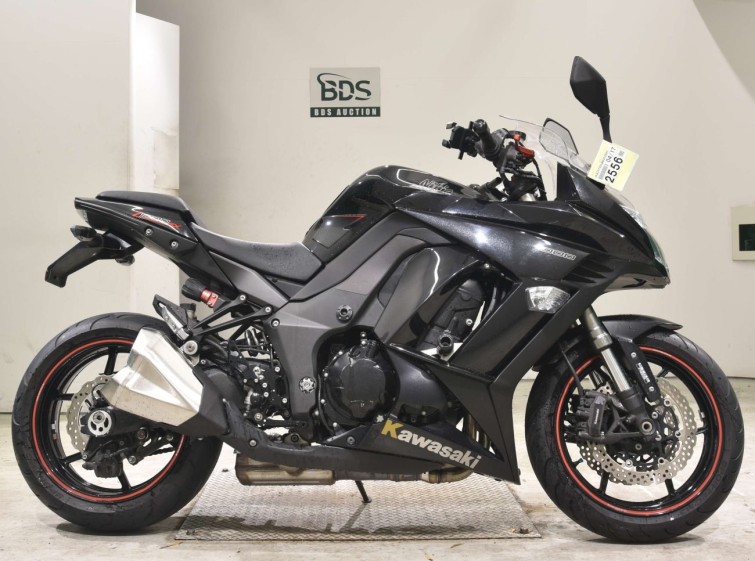 Мотоцикл Kawasaki Z1000SXA з пробігом 9440 km