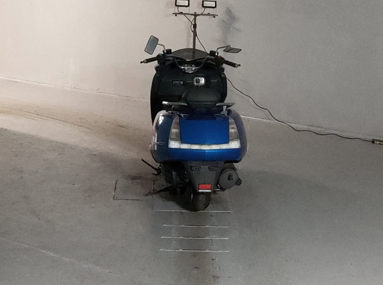 Мотоцикл Yamaha MAXAM250 с пробегом 1817 km с пробегом 1817 km