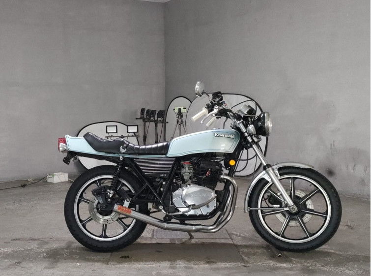 Мотоцикл Kawasaki Z250FT с пробегом 25734 km