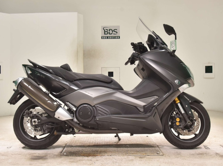 Мотоцикл Yamaha T-MAX530 с пробегом 18904 km