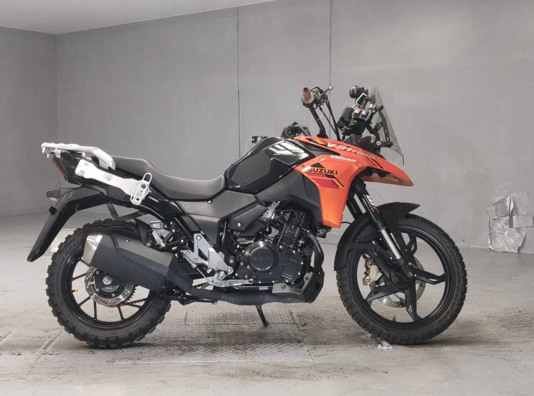 Мотоцикл Suzuki V-STROM DL250 с пробегом 5584 km с пробегом 5584 km